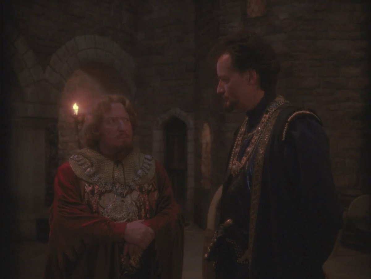 TNG Season 4 Explores Worfs Honor, Family Bonds, and Klingon Conflicts